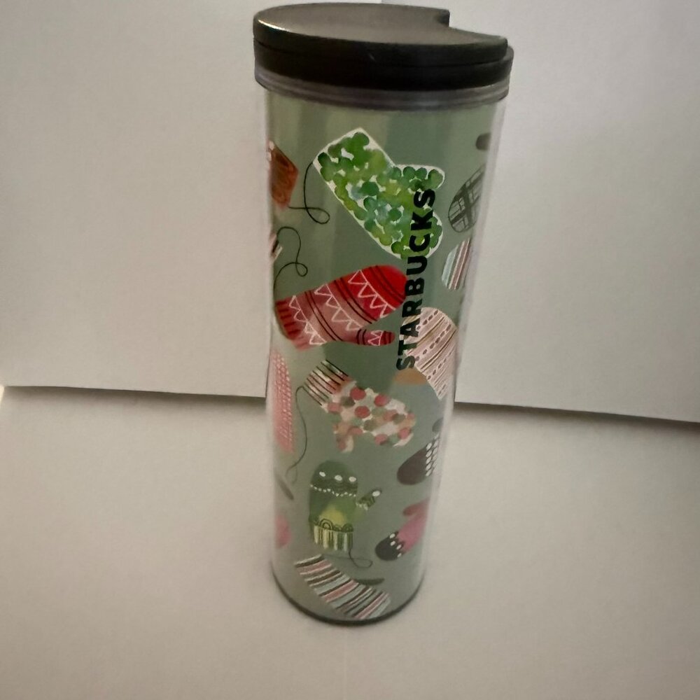 STARBUCKS - 2017 "Winter Mittens" Holiday Travel Tumbler - NWT